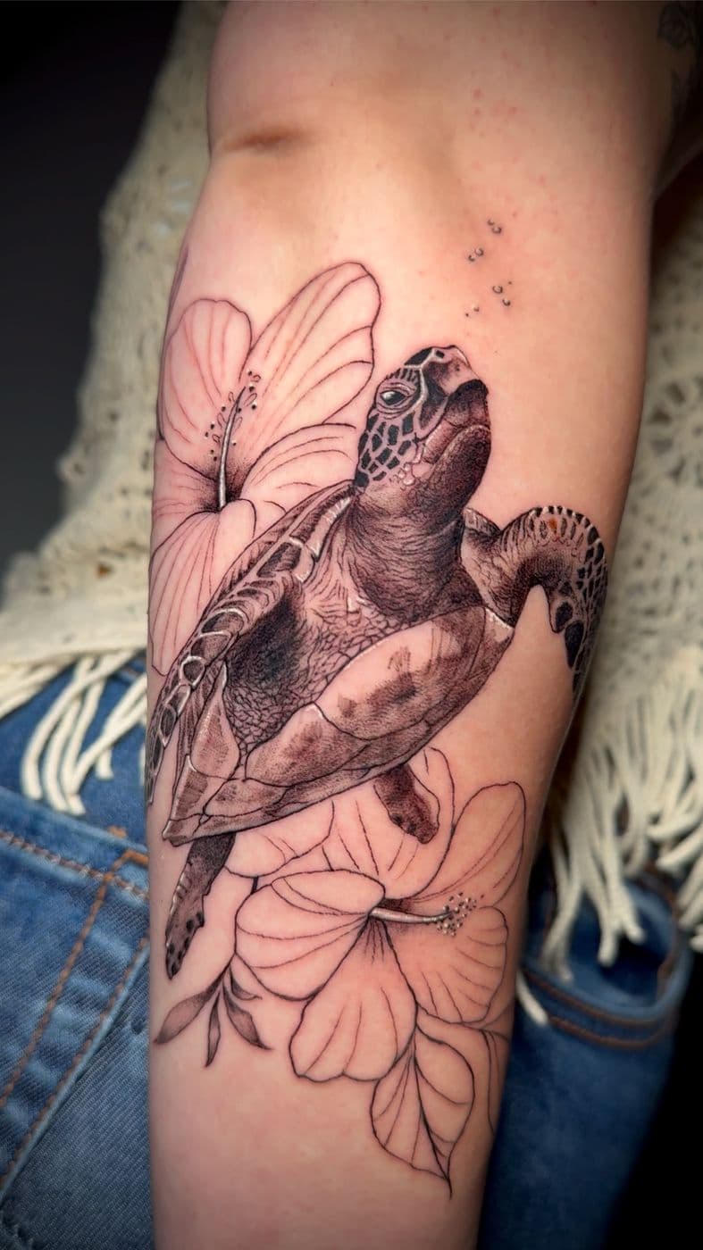Turtle and hibiscus